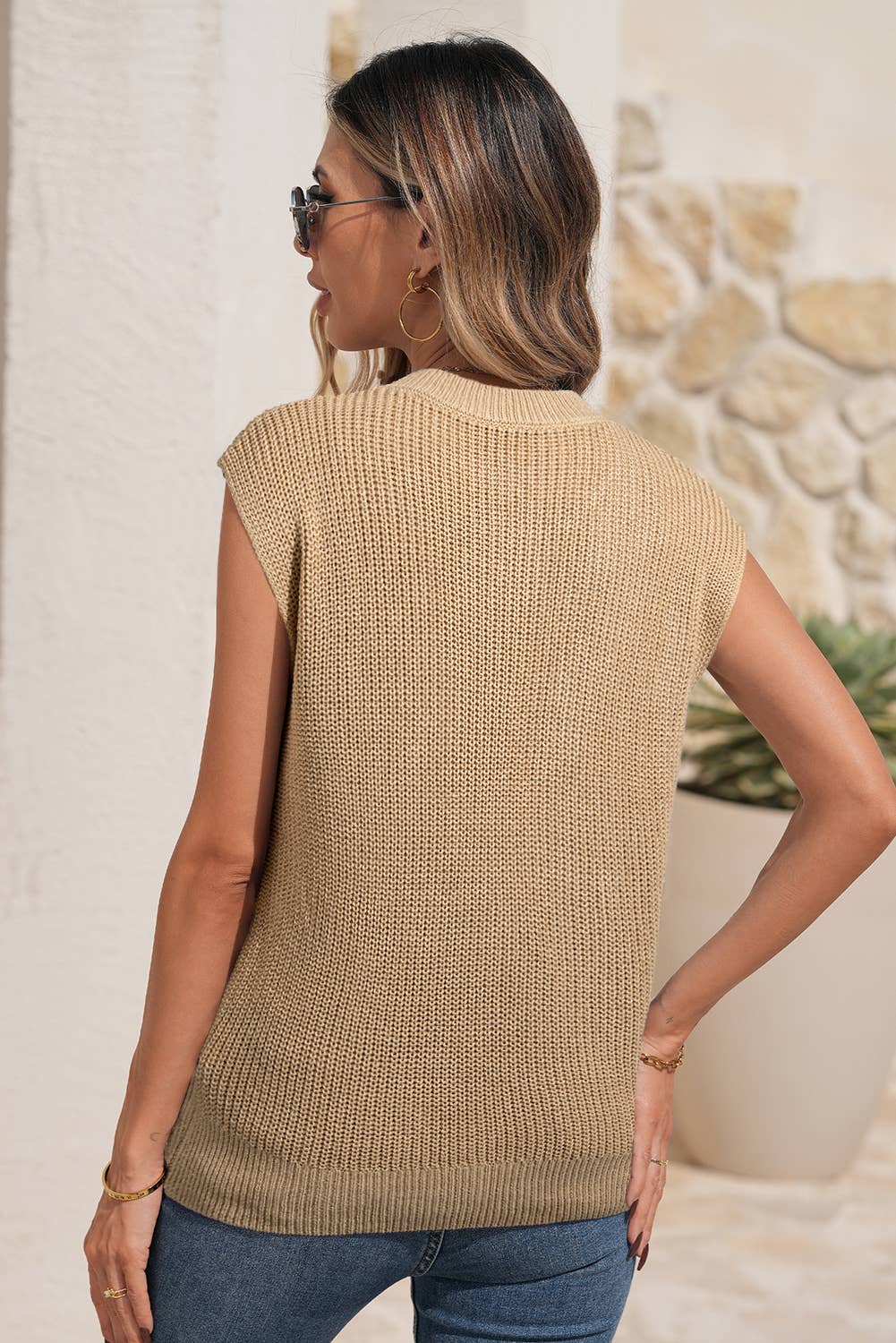 8 Second Sweater Vest